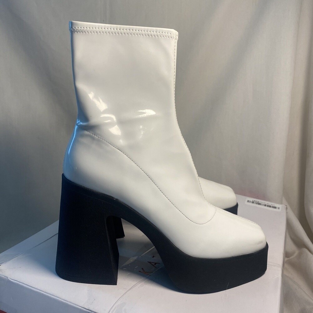new Katy Perry boots white chunky block 90s platform 9.5 sexy club retro